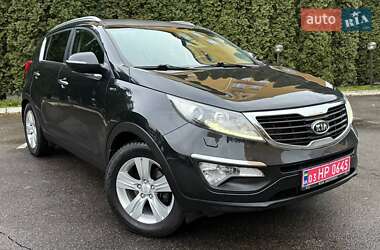 Внедорожник / Кроссовер Kia Sportage 2011 в Киеве