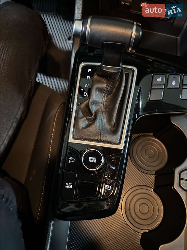 Внедорожник / Кроссовер Kia Sportage 2023 в Тернополе