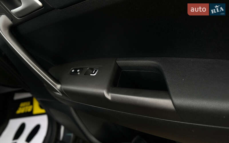 Позашляховик / Кросовер Kia Sportage 2020 в Мукачевому фото 10 Позашляховик / Кросовер Kia Sportage 2020 в Мукачевому