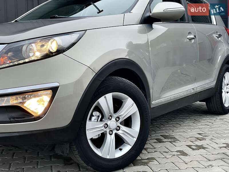Внедорожник / Кроссовер Kia Sportage 2011 в Ковеле