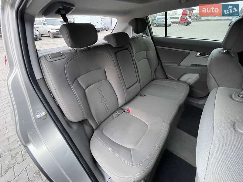 Внедорожник / Кроссовер Kia Sportage 2011 в Ковеле