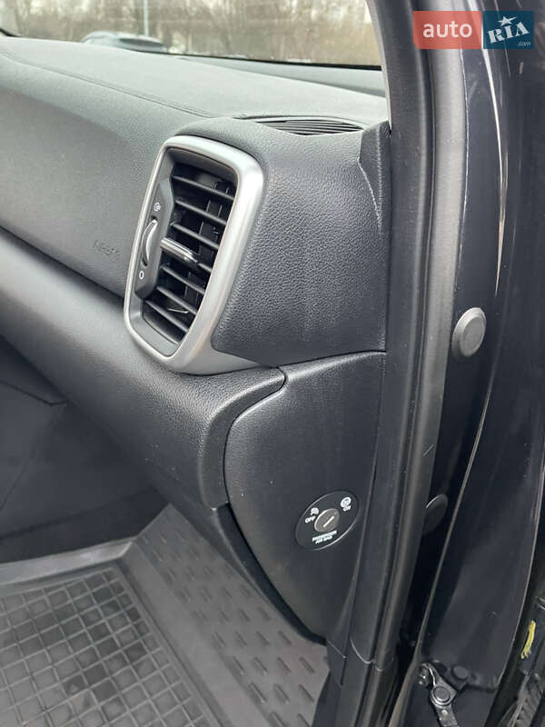 Внедорожник / Кроссовер Kia Sportage 2019 в Киеве