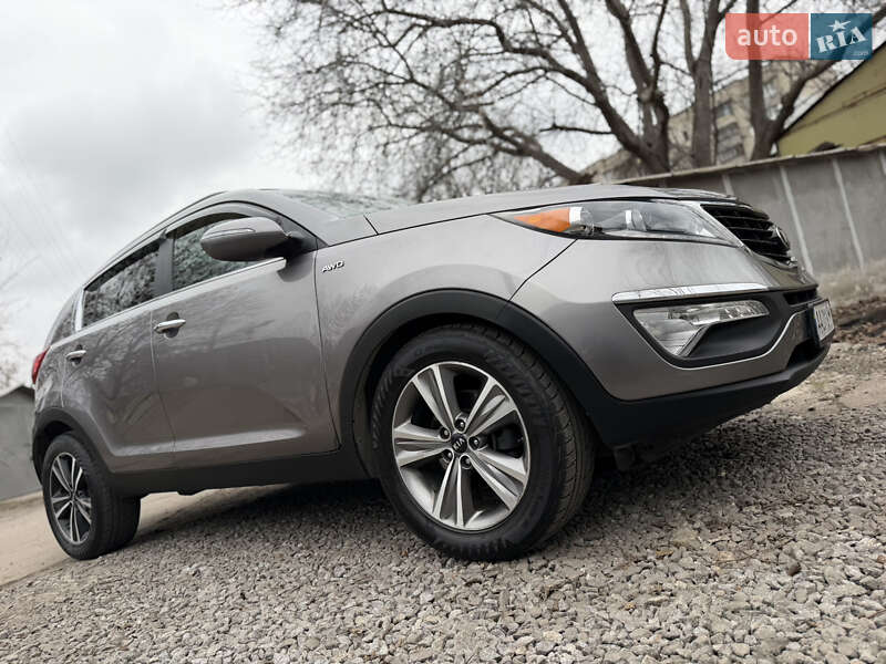 Внедорожник / Кроссовер Kia Sportage 2013 в Одессе
