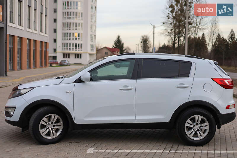 Внедорожник / Кроссовер Kia Sportage 2013 в Львове