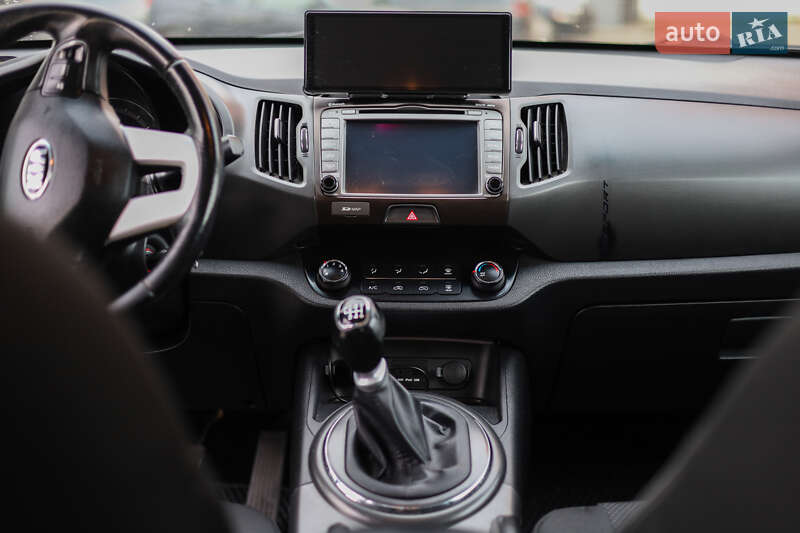 Внедорожник / Кроссовер Kia Sportage 2013 в Львове