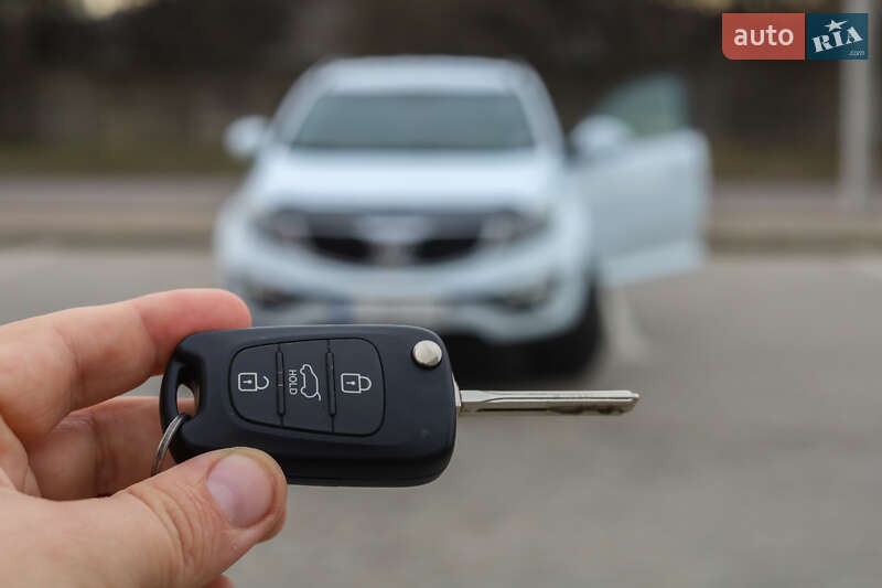 Внедорожник / Кроссовер Kia Sportage 2013 в Львове