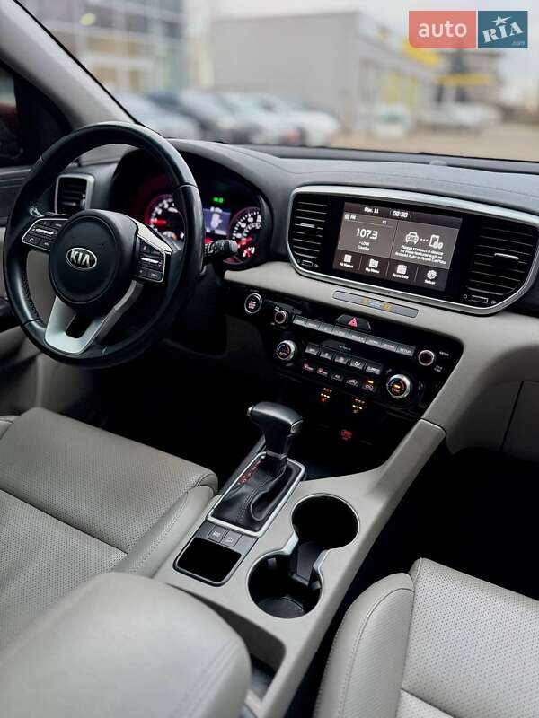 Внедорожник / Кроссовер Kia Sportage 2019 в Днепре