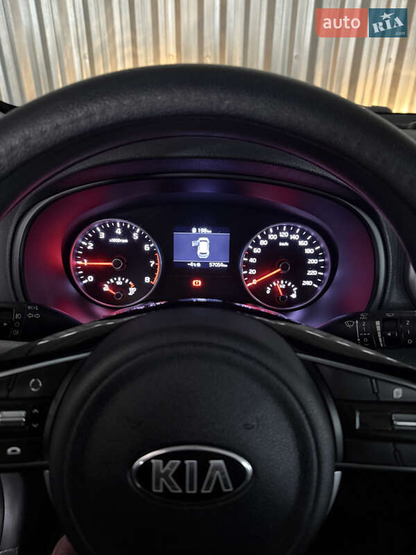 Внедорожник / Кроссовер Kia Sportage 2019 в Каменском