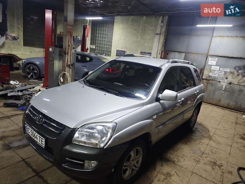 Внедорожник / Кроссовер Kia Sportage 2004 в Львове