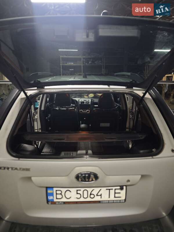 Внедорожник / Кроссовер Kia Sportage 2004 в Львове