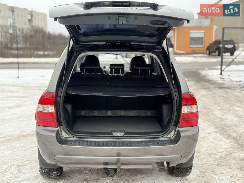 Внедорожник / Кроссовер Kia Sportage 2006 в Мене