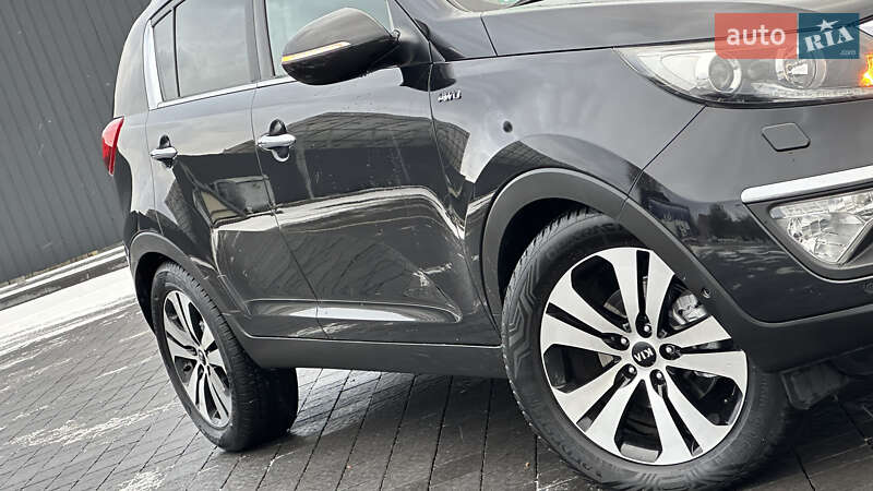 Внедорожник / Кроссовер Kia Sportage 2013 в Дрогобыче