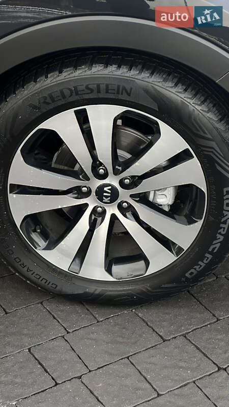 Внедорожник / Кроссовер Kia Sportage 2013 в Дрогобыче