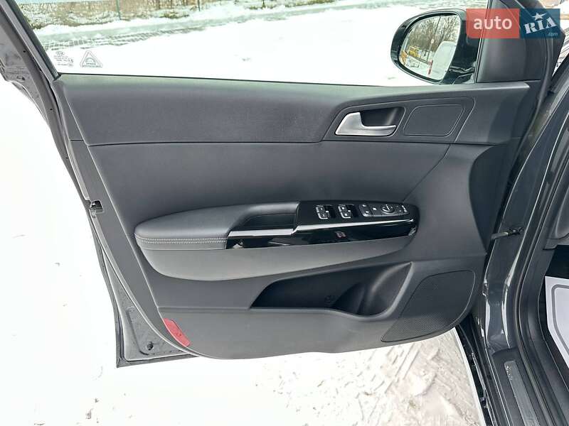 Внедорожник / Кроссовер Kia Sportage 2020 в Виннице