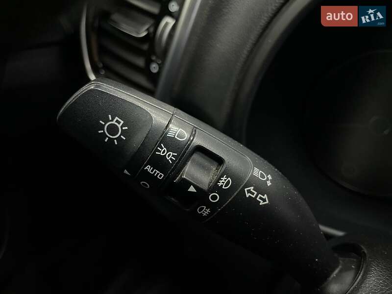 Внедорожник / Кроссовер Kia Sportage 2019 в Киеве