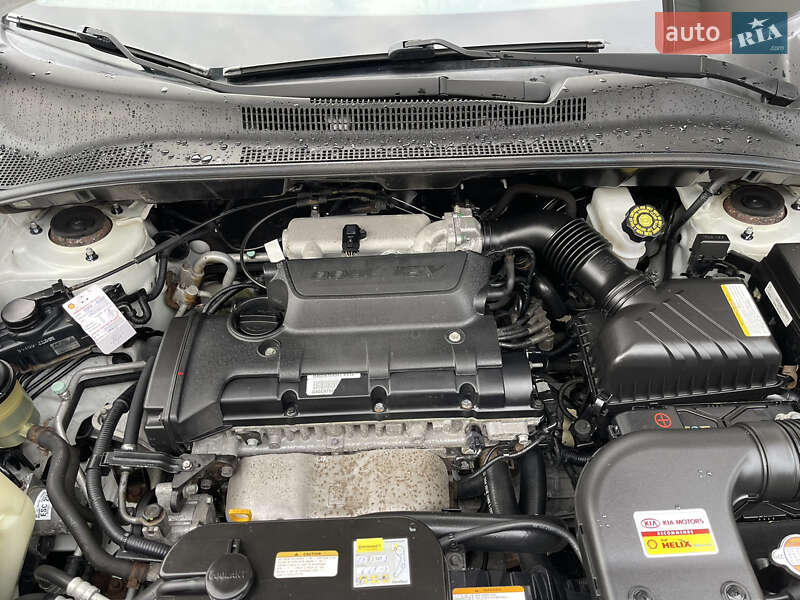 Внедорожник / Кроссовер Kia Sportage 2010 в Ковеле