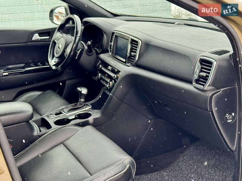Позашляховик / Кросовер Kia Sportage 2016 в Полтаві фото 50 Позашляховик / Кросовер Kia Sportage 2016 в Полтаві