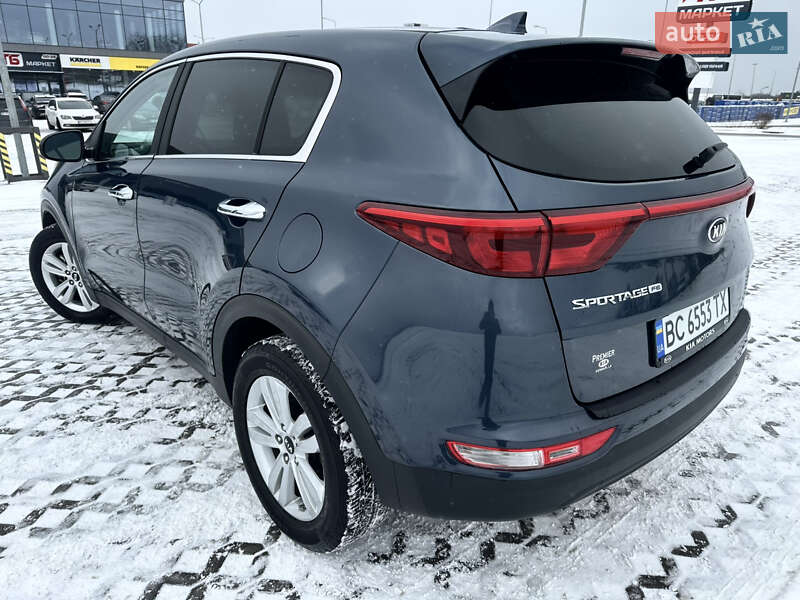 Внедорожник / Кроссовер Kia Sportage 2016 в Львове