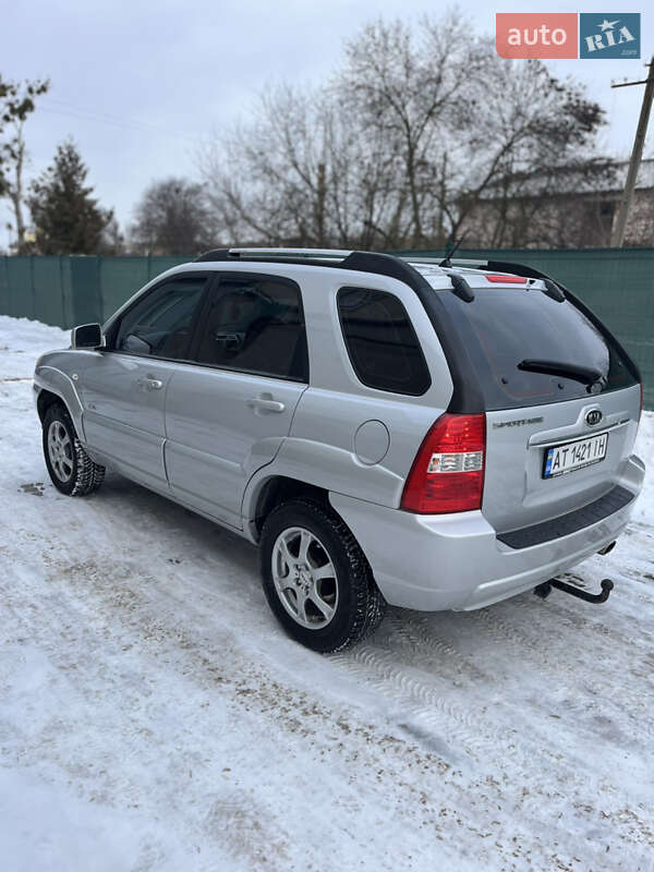 Внедорожник / Кроссовер Kia Sportage 2007 в Ивано-Франковске