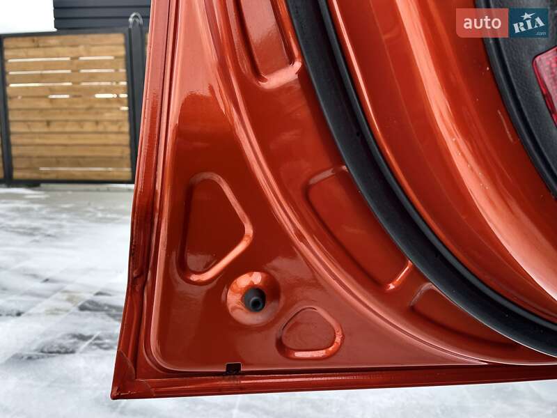 Позашляховик / Кросовер Kia Sportage 2013 в Ковелі