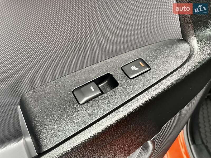 Позашляховик / Кросовер Kia Sportage 2013 в Ковелі