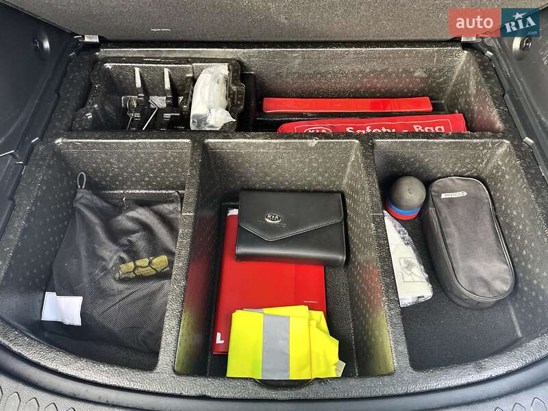 Позашляховик / Кросовер Kia Sportage 2013 в Ковелі