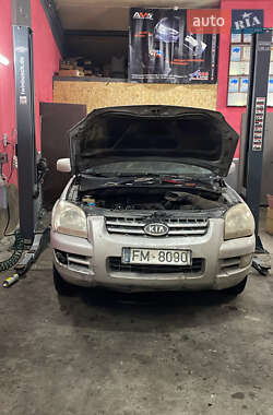 Позашляховик / Кросовер Kia Sportage 2005 в Львові