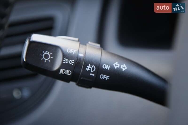 Внедорожник / Кроссовер Kia Sportage 2008 в Харькове