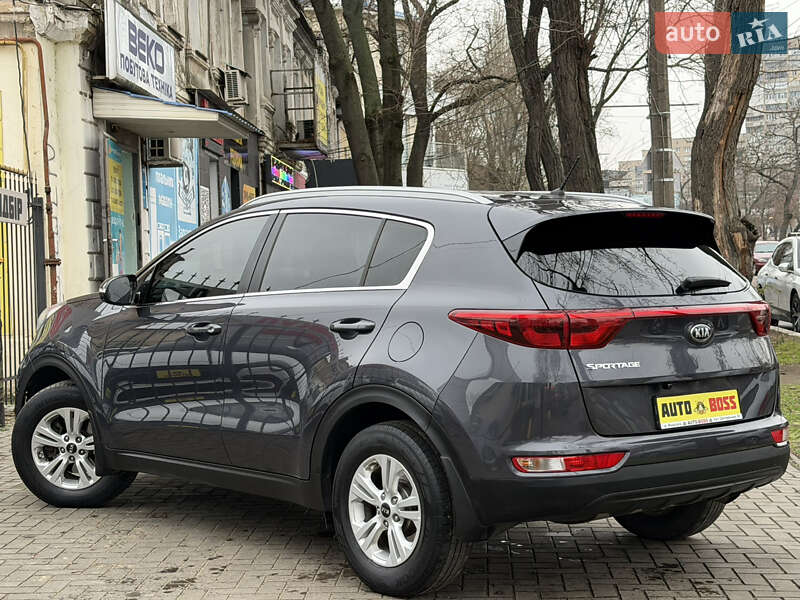 Позашляховик / Кросовер Kia Sportage 2017 в Миколаєві
