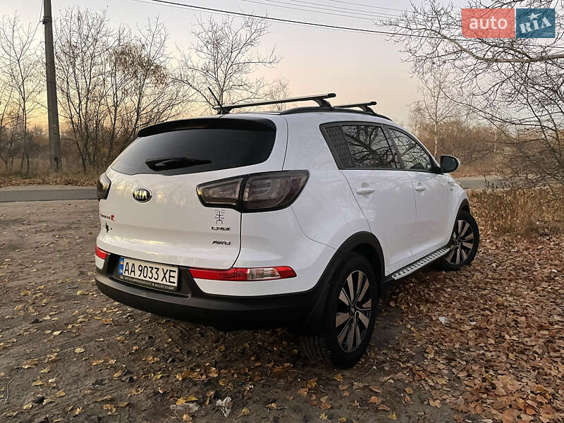 Внедорожник / Кроссовер Kia Sportage 2013 в Киеве