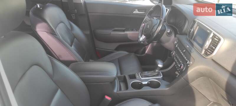 Внедорожник / Кроссовер Kia Sportage 2016 в Киеве фото 37 Внедорожник / Кроссовер Kia Sportage 2016 в Киеве