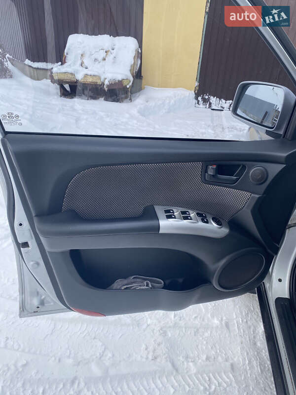 Внедорожник / Кроссовер Kia Sportage 2005 в Борзне фото 10 Внедорожник / Кроссовер Kia Sportage 2005 в Борзне