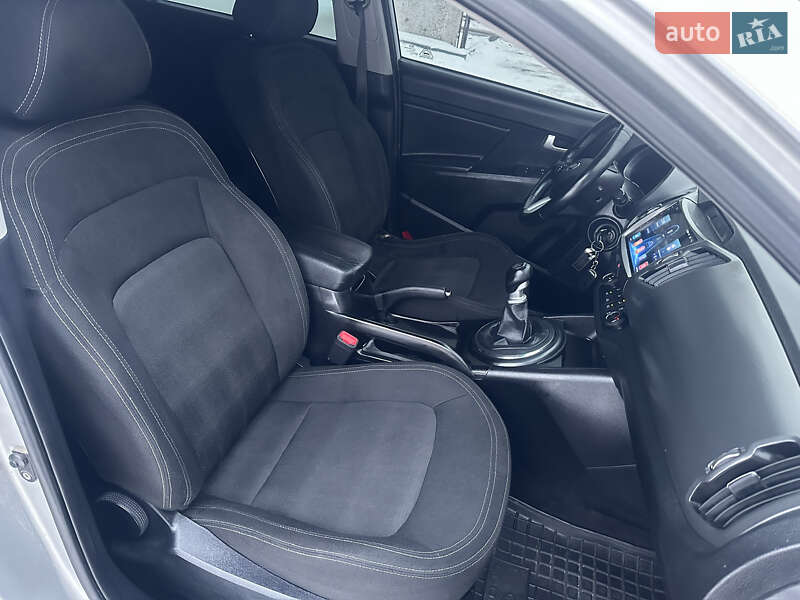Внедорожник / Кроссовер Kia Sportage 2012 в Хмельницком фото 34 Внедорожник / Кроссовер Kia Sportage 2012 в Хмельницком