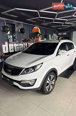 Позашляховик / Кросовер Kia Sportage 2013 в Одесі