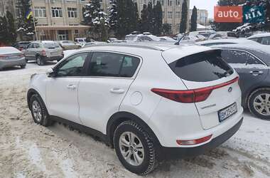 Позашляховик / Кросовер Kia Sportage 2016 в Сумах