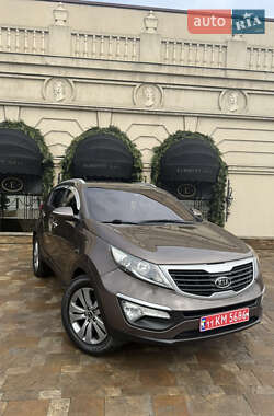Позашляховик / Кросовер Kia Sportage 2013 в Дніпрі