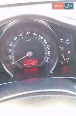 Внедорожник / Кроссовер Kia Sportage 2010 в Стрые