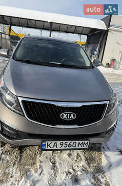 Позашляховик / Кросовер Kia Sportage 2015 в Києві