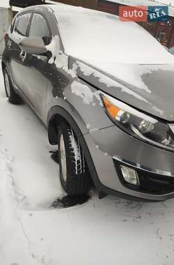 Внедорожник / Кроссовер Kia Sportage 2014 в Гребенке