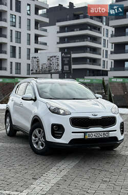 Внедорожник / Кроссовер Kia Sportage 2016 в Хусте