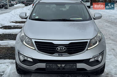 Внедорожник / Кроссовер Kia Sportage 2012 в Луцке