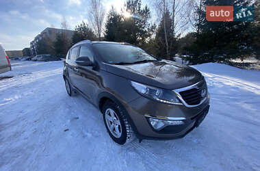 Внедорожник / Кроссовер Kia Sportage 2012 в Луцке