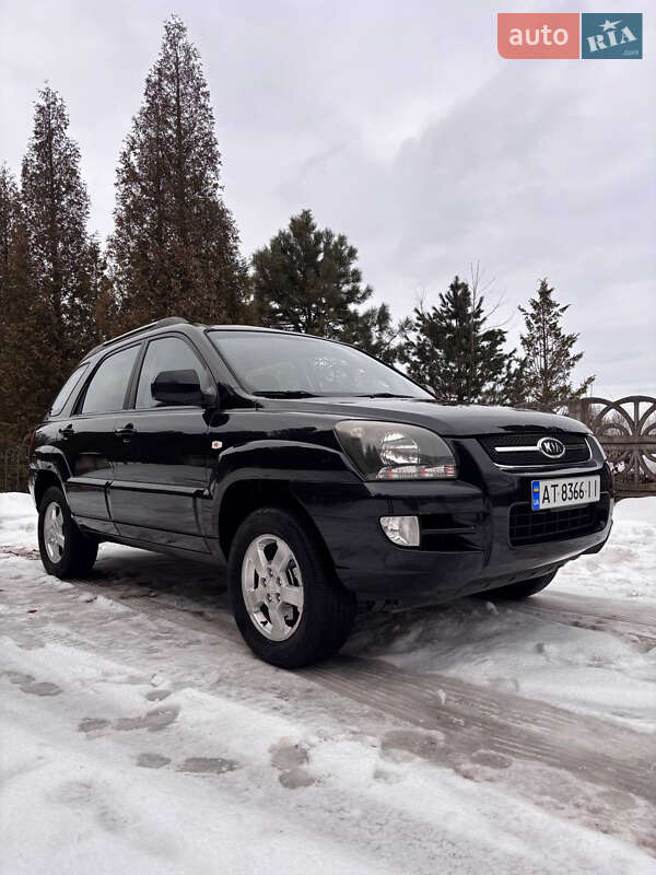 Внедорожник / Кроссовер Kia Sportage 2008 в Ивано-Франковске