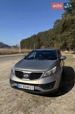 Внедорожник / Кроссовер Kia Sportage 2011 в Ивано-Франково