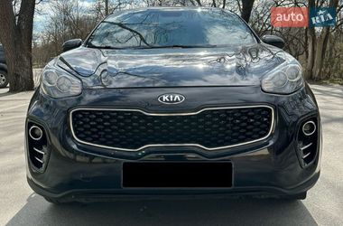 Позашляховик / Кросовер Kia Sportage 2016 в Дніпрі