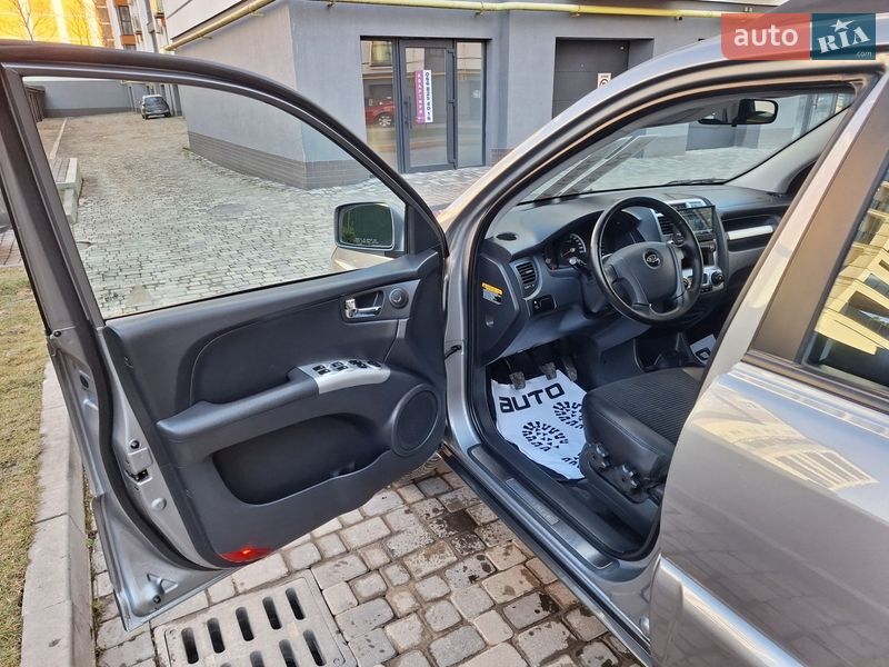 Внедорожник / Кроссовер Kia Sportage 2006 в Ивано-Франковске