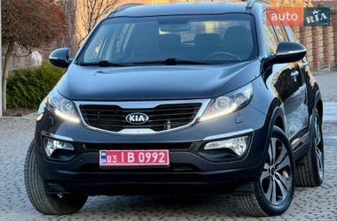 Позашляховик / Кросовер Kia Sportage 2013 в Рівному