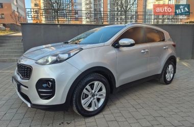 Позашляховик / Кросовер Kia Sportage 2017 в Івано-Франківську
