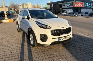 Внедорожник / Кроссовер Kia Sportage 2016 в Киеве