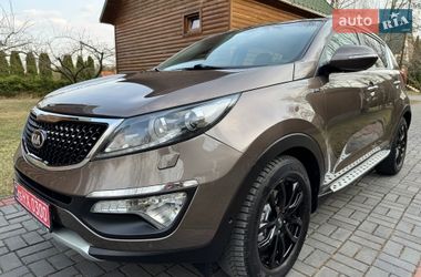 Внедорожник / Кроссовер Kia Sportage 2015 в Луцке